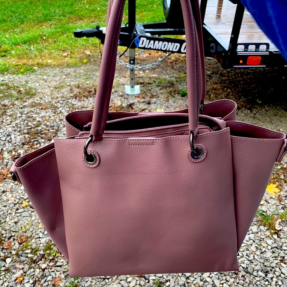 Large Purse, comes with strap